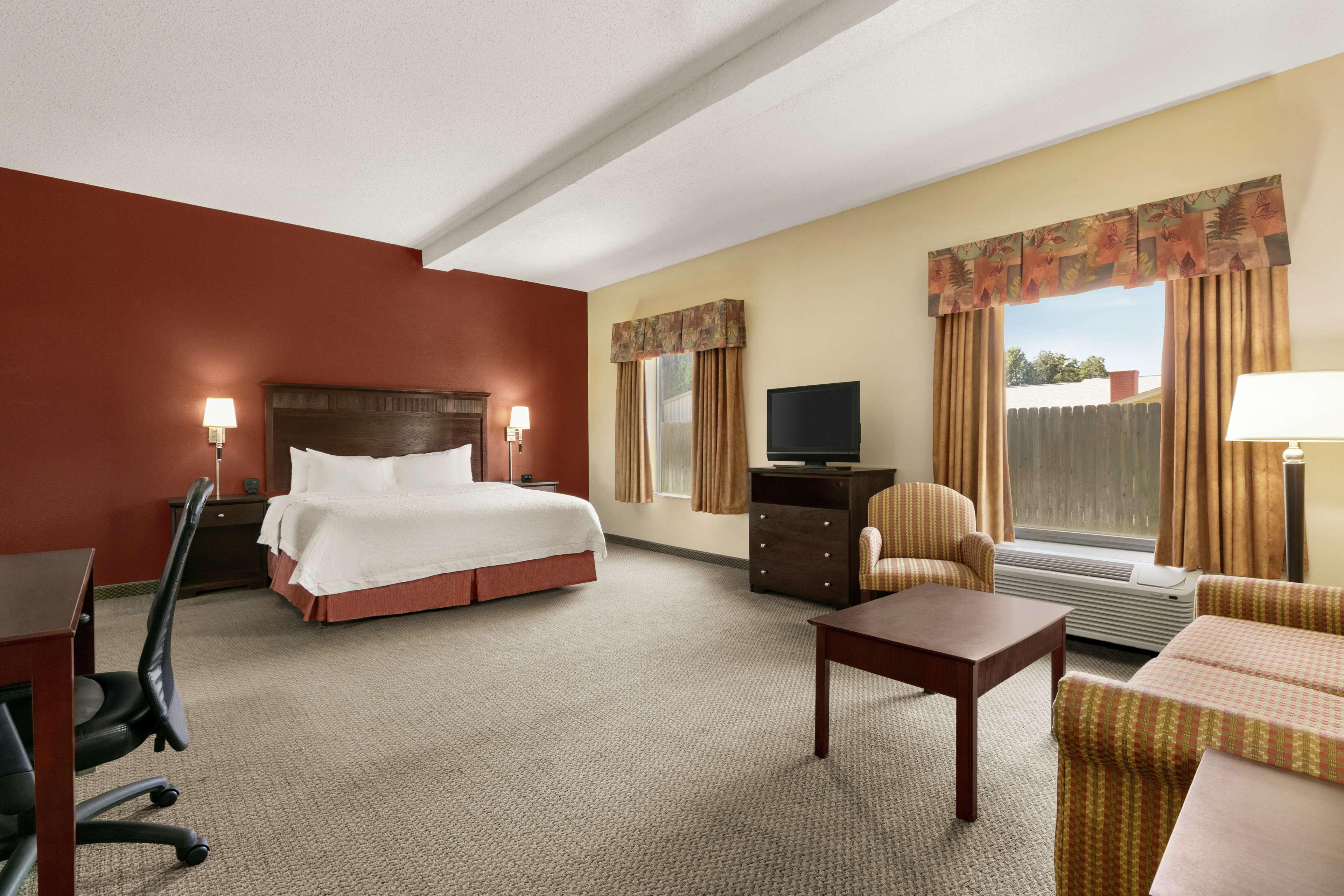 Hampton Inn & Suites Lawton Eksteriør billede