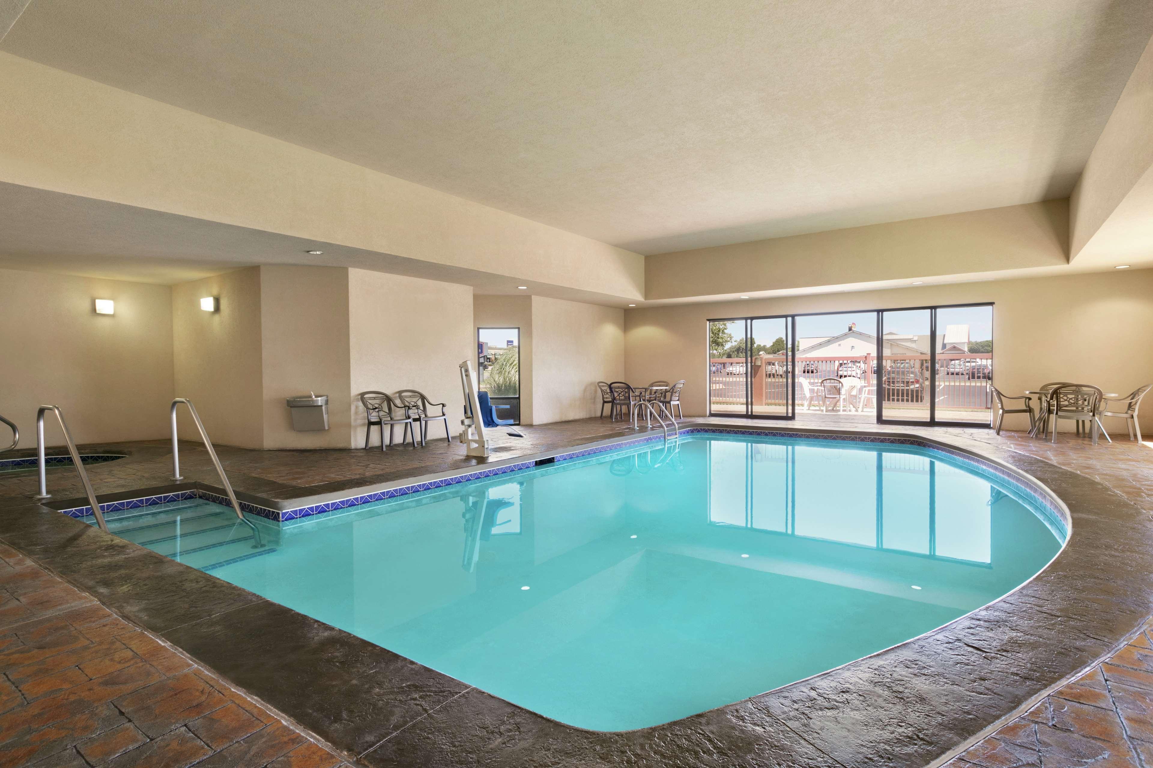 Hampton Inn & Suites Lawton Eksteriør billede