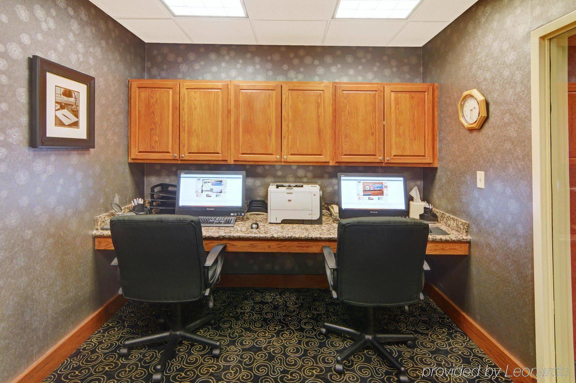 Hampton Inn & Suites Lawton Eksteriør billede