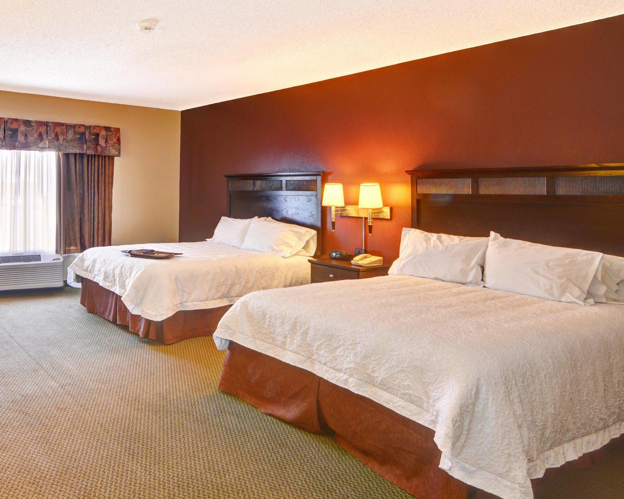 Hampton Inn & Suites Lawton Eksteriør billede