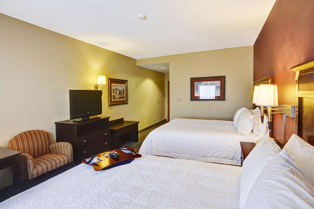 Hampton Inn & Suites Lawton Værelse billede